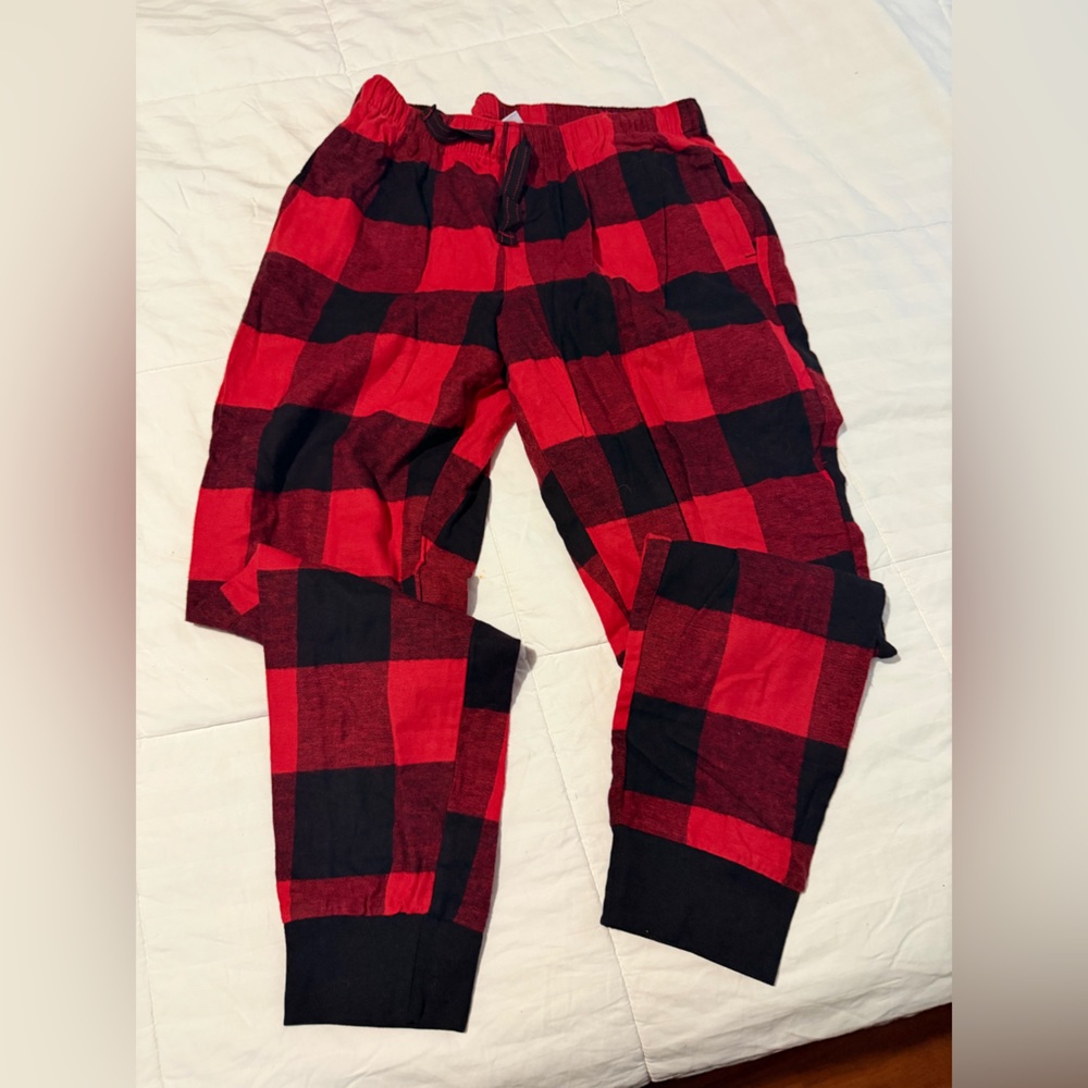 Old Navy Red and Black Plaid Pants